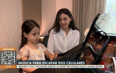 Como aulas de música ajudam crianças a reduzir uso de telas e melhoram concentração